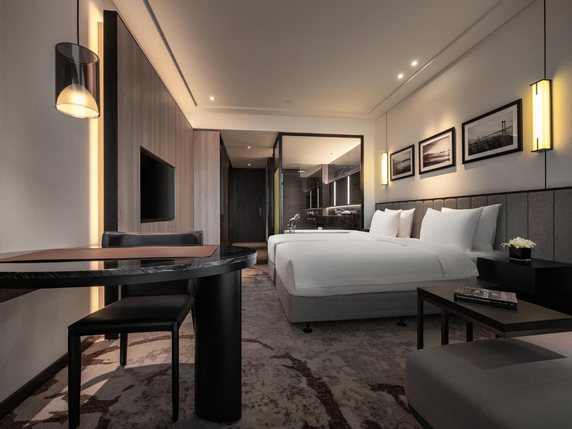 Crowne Plaza Danang City Centre By Ihg ภายนอก รูปภาพ
