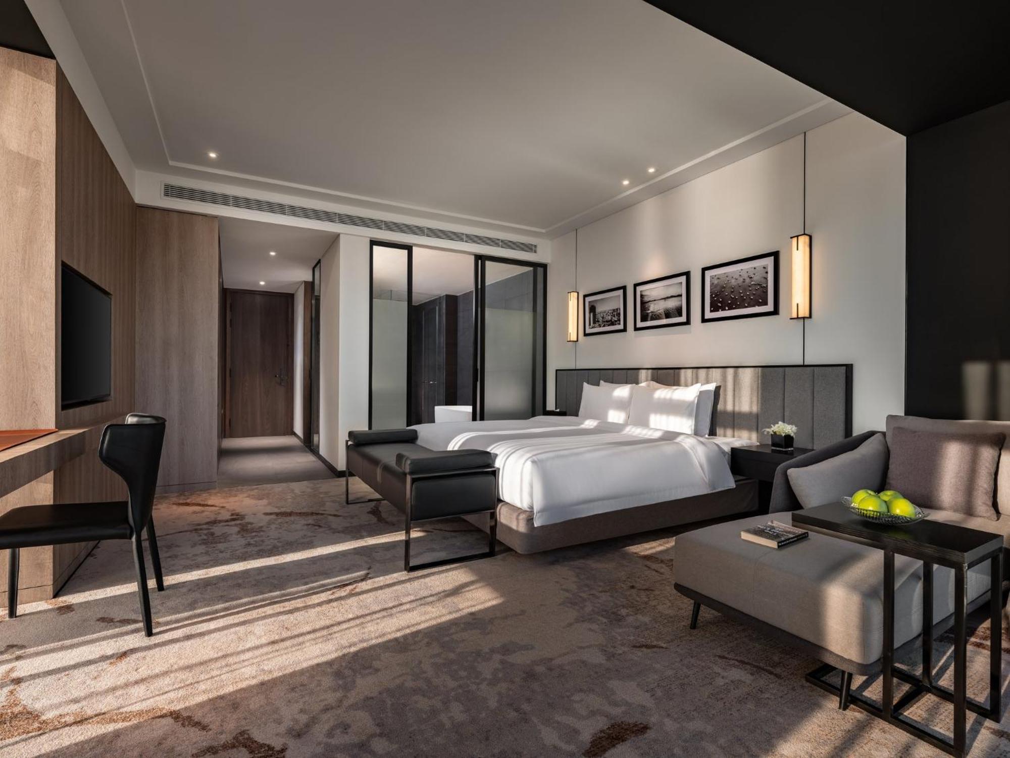 Crowne Plaza Danang City Centre By Ihg ภายนอก รูปภาพ