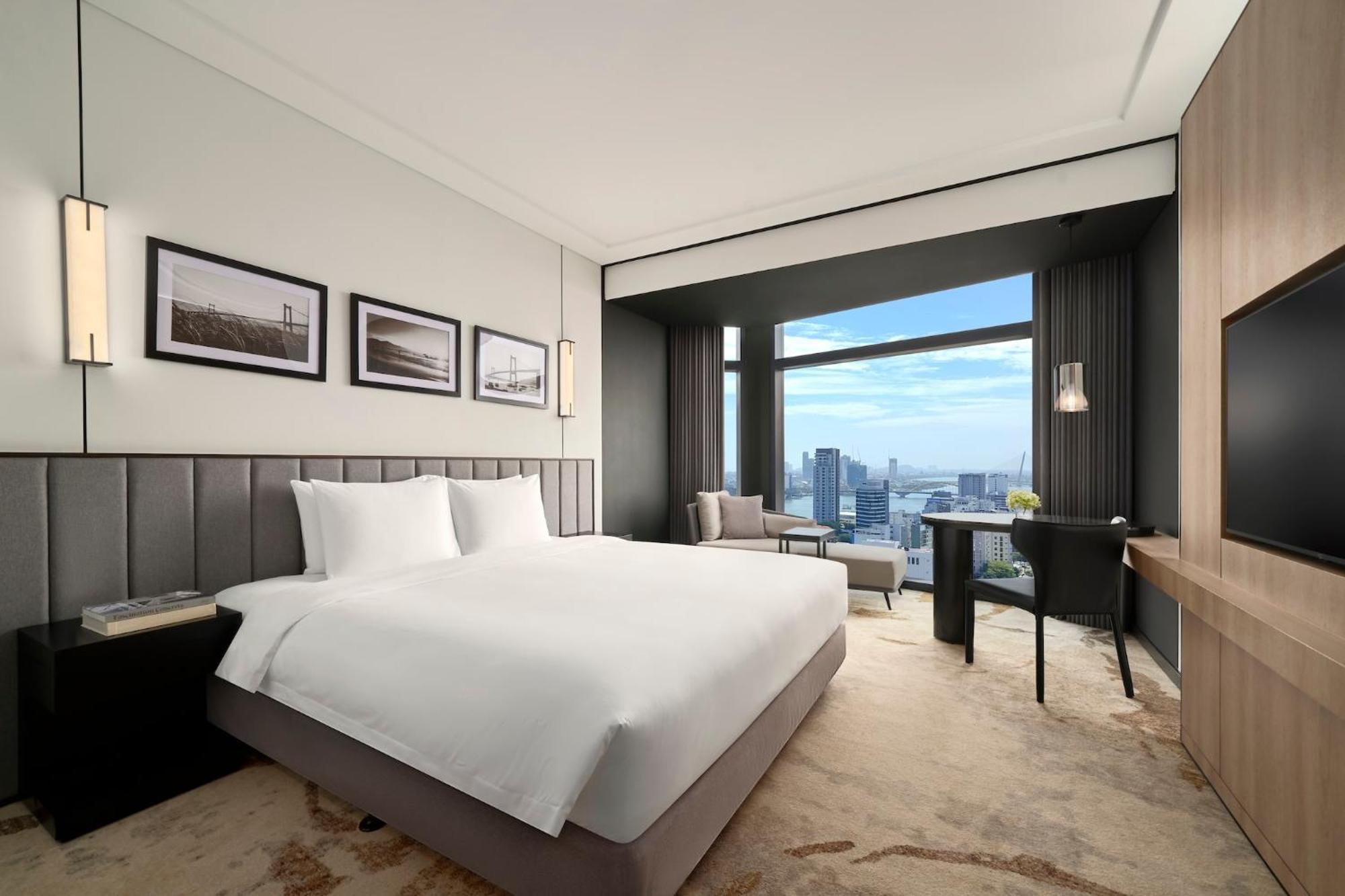Crowne Plaza Danang City Centre By Ihg ภายนอก รูปภาพ